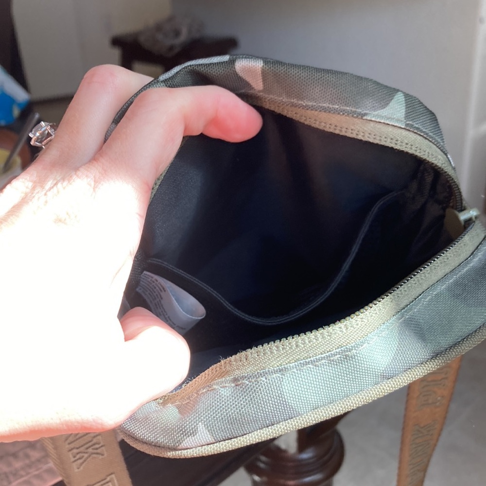 Pink victoria’s Secret camouflage crossbody handbag in excellent condition. - Picture 11 of 11